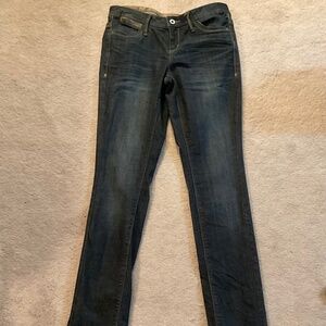 Size 6 women’s jeans straight leg low rise